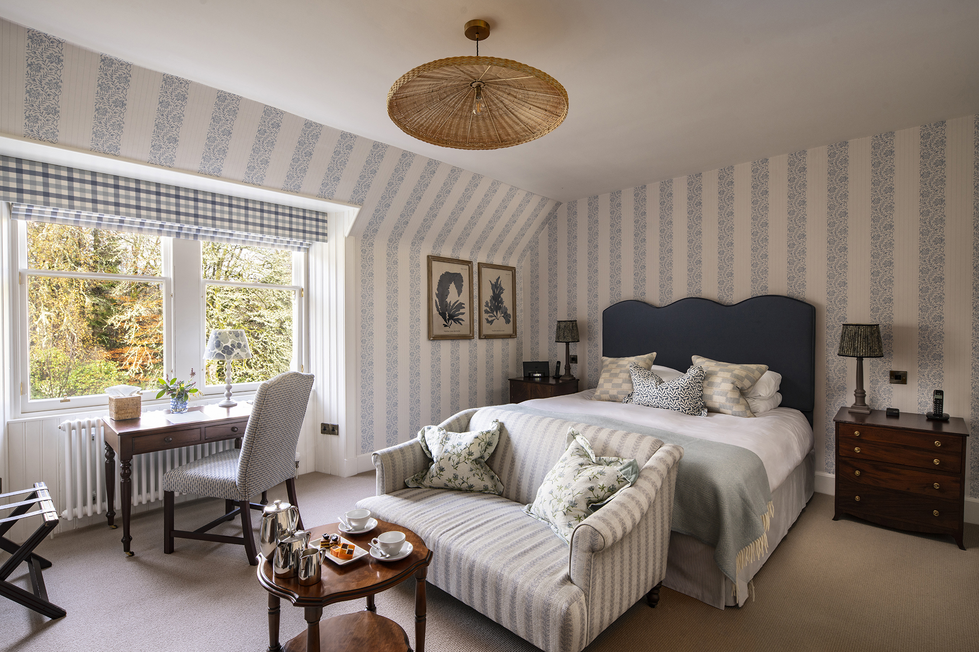 Macneill Cromlix, 221116 52.2.Scrres NICE